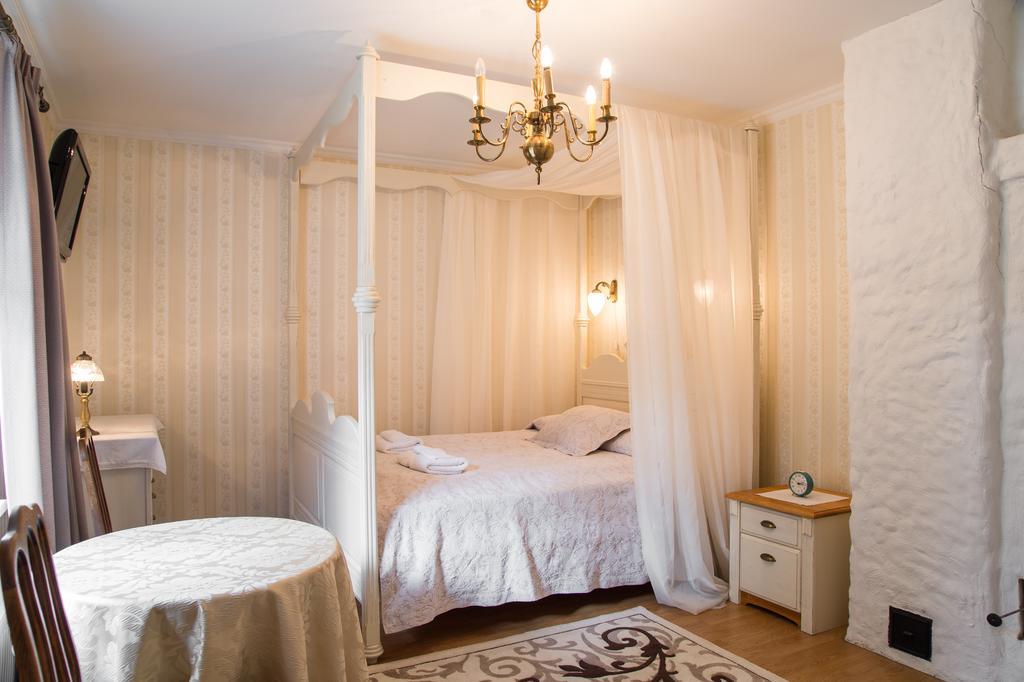 Posti Hostel Кярдла Екстер'єр фото