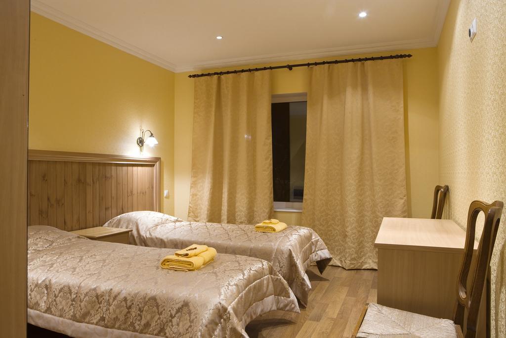 Posti Hostel Кярдла Екстер'єр фото